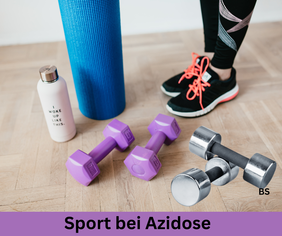 Frau steht vor Hanteln, Trinkflasche und eine Sportmatte. Sport bei Azidose und Übersäuerung.